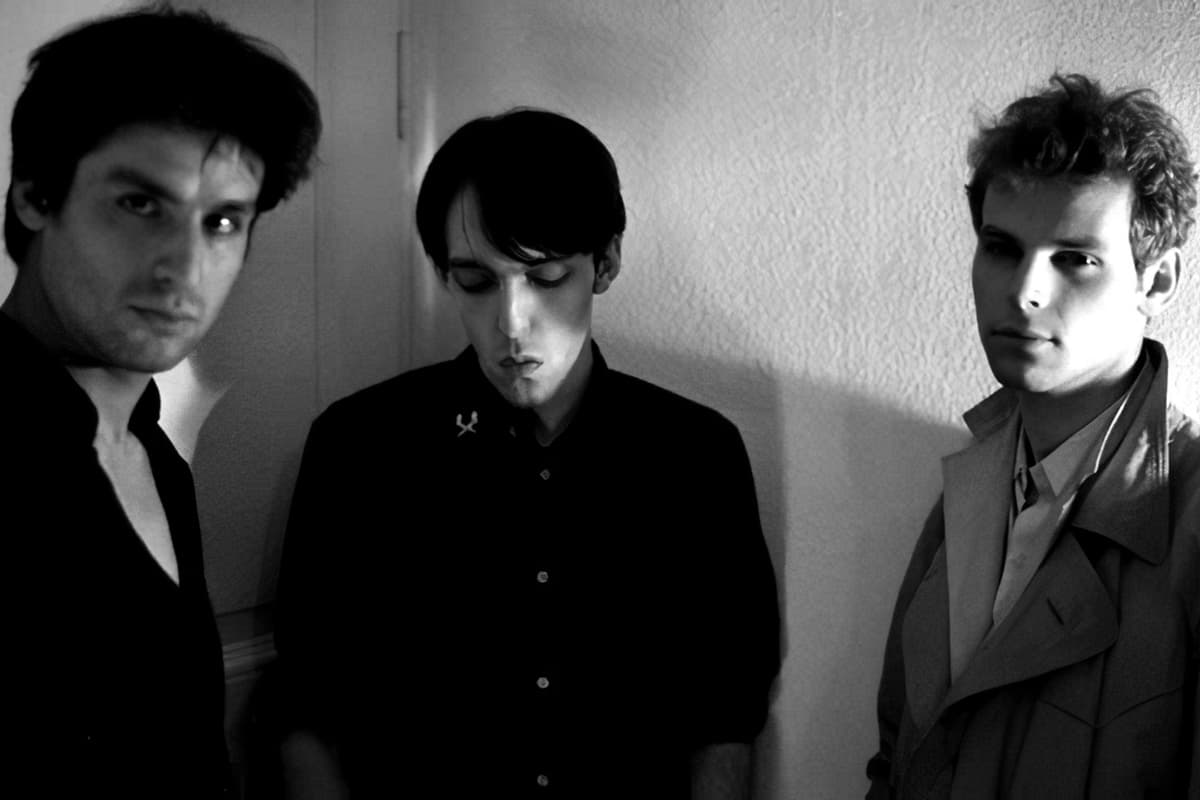 Les Civils par Claude Prat