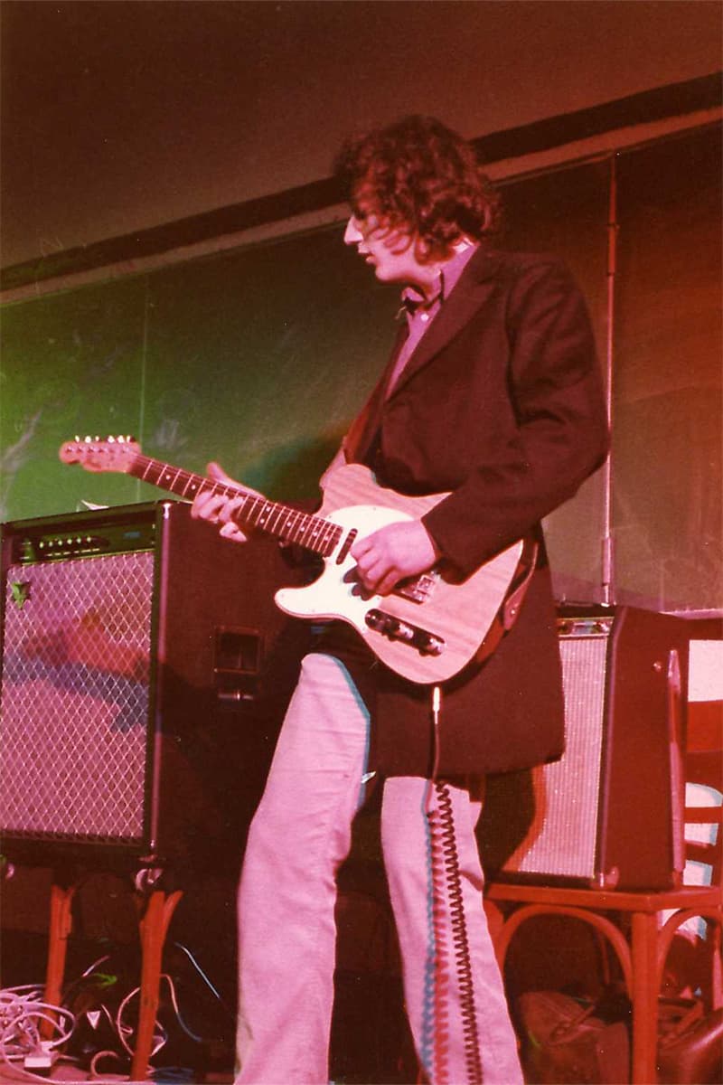 Pierre Schott en concert avec High and Dry à l'Amphi 7, Strasbourg